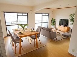 JR可部線 緑井駅 徒歩14分の賃貸マンション 3階2LDKのリビング/ダイニング