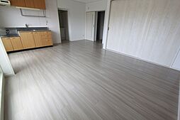 広島電鉄宮島線 商工センター入口駅 徒歩16分の賃貸マンション 2階3DKのリビング/ダイニング