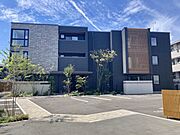 安芸長束駅より徒歩13分 3階 築1年7ヶ月の賃貸物件