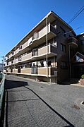 牛田駅より徒歩23分 3階 築36年10ヶ月の賃貸物件