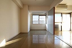 広島電鉄8系統 十日市町駅 徒歩1分の賃貸マンション 2階2LDKのリビング/ダイニング