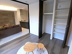 JR可部線 古市橋駅 徒歩10分の賃貸アパート 1階2LDKのリビング/ダイニング