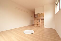 JR可部線 七軒茶屋駅 徒歩10分の賃貸アパート 1階2LDKのリビング/ダイニング