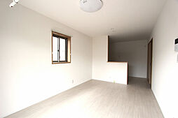 JR可部線 古市橋駅 徒歩6分の賃貸アパート 1階2LDKのリビング/ダイニング