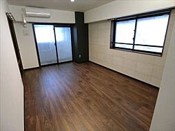 The MODERN 奉還町 6階1Kのリビング/ダイニング