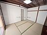 和室：＼暮らしにゆとりをもたらす和の空間／客間や寝室、お子さまの遊び場、在宅ワークにも活躍する万能な和室。落ち着きある空間として使いやすく、暮らしの幅を広げてくれます。