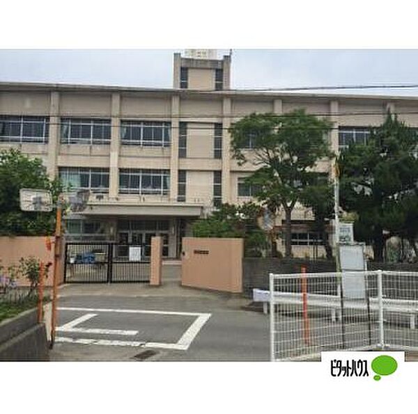 画像26:小学校「和歌山市立木本小学校まで651m」