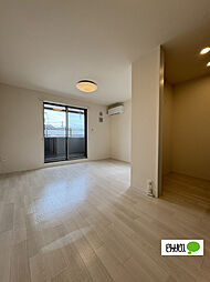 ソレアードIII 203 2階1LDKのリビング/ダイニング