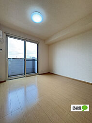 BIG JOY YAMATO 202 2階3LDKのリビング/ダイニング