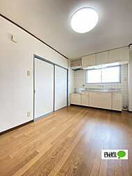 エメラルドハイツ 101 1階3DKのリビング/ダイニング