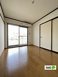 ラベニュー西中 106 1階2DKのリビング/ダイニング