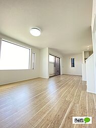 プレゾンR24 A 1階3LDKのリビング/ダイニング