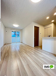 ベルシャイン　紀三井寺　II 101 1階1LDKのリビング/ダイニング