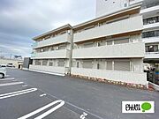和歌山駅より徒歩11分 3階 築4年10ヶ月の賃貸物件