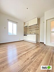 フレグランス名草 203 2階2DKのリビング/ダイニング