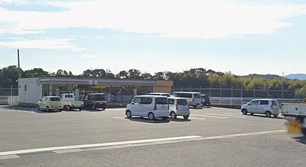 セブンイレブン　田川伊加利店