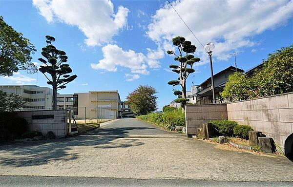 志免東中学校