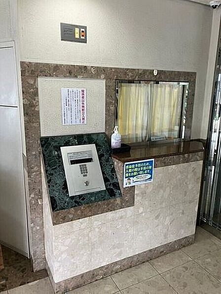 安心安全のオートロックになります。