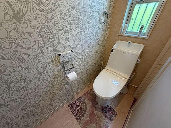 トイレを拡大表示