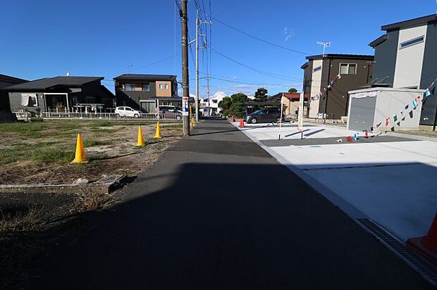 前面道路含む現地写真