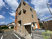 播磨町駅より徒歩5分 築9年8ヶ月 3階建の賃貸物件