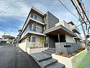 大久保駅より徒歩28分 築2年2ヶ月 3階建の賃貸物件