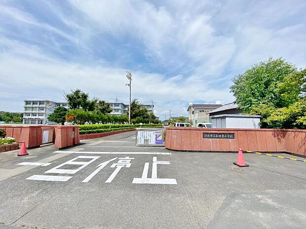 浜松市立和田東小学校（450m）
