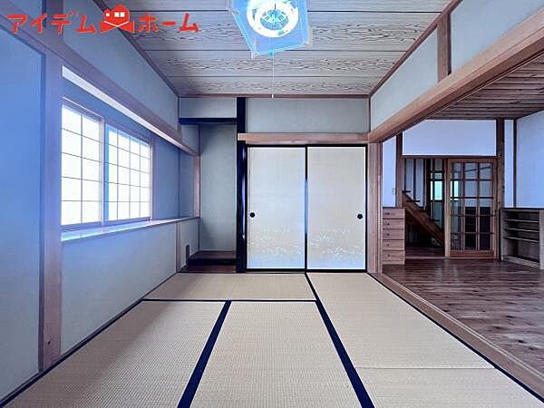 使い勝手のよいフリースペース♪ その時の状況によって使い方を変えられるのが嬉しいですね！