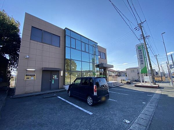 蒲郡信用金庫 多米支店（1100m）