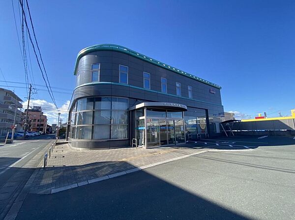 遠州信用金庫 和田支店（462m）
