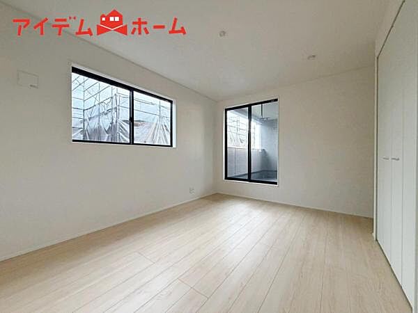 寝室を拡大表示