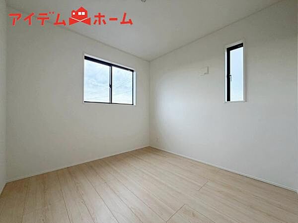 洋室を拡大表示