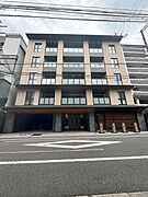 烏丸駅より徒歩9分 3階 築2年9ヶ月の賃貸物件