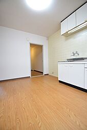 エレガンスコート烏丸西 401 4階2DKのリビング/ダイニング