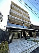 丸太町駅より徒歩11分 築3年4ヶ月 5階建の賃貸物件