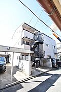 鴨東橋本マンション 3階 築32年の賃貸物件