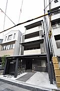 丸太町駅より徒歩7分 3階 築4年8ヶ月の賃貸物件