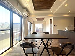 サマリヤガーデン南青山 3LDKのリビング/ダイニング