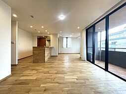 ホームズ羽根木 3LDKのリビング/ダイニング