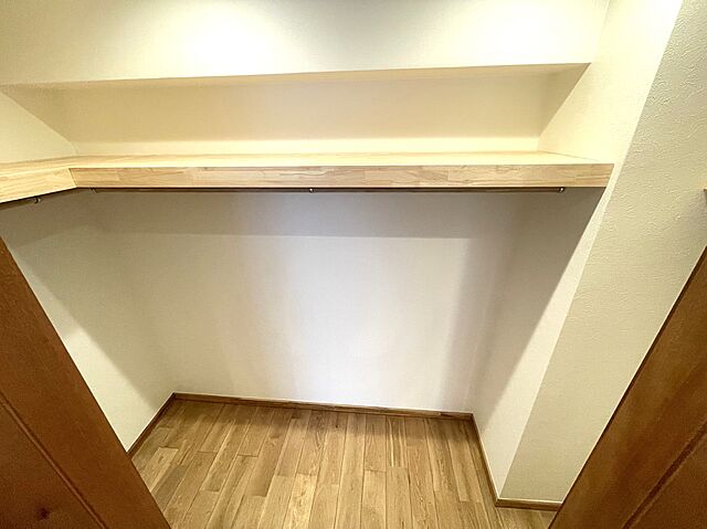 収納 パーク・ハイム三田 4階/-