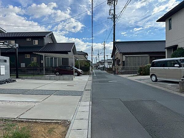 前面道路含む現地写真