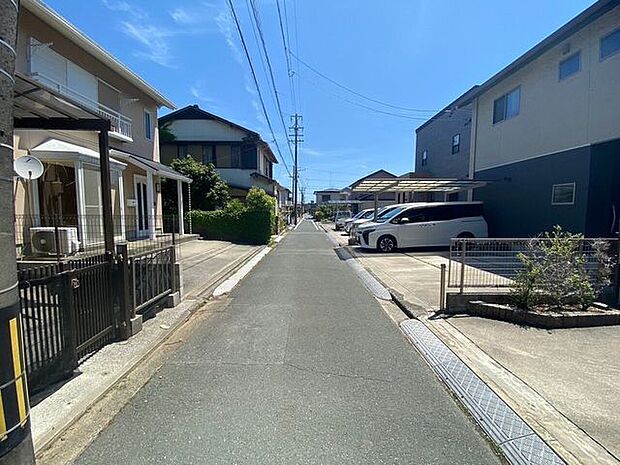 前面道路含む現地写真