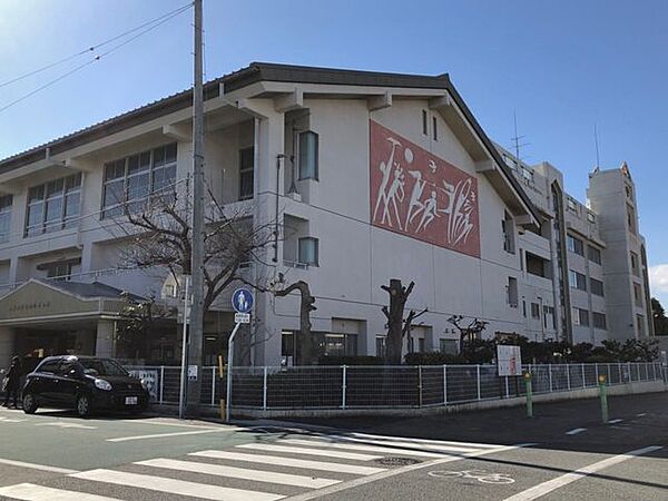 松山小学校松山小学校 1300m