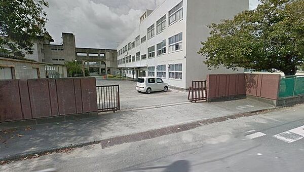 東田小学校東田小学校 400m