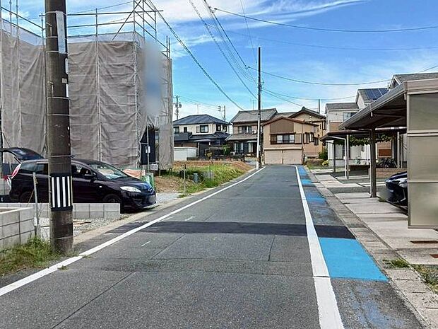 前面道路含む現地写真
