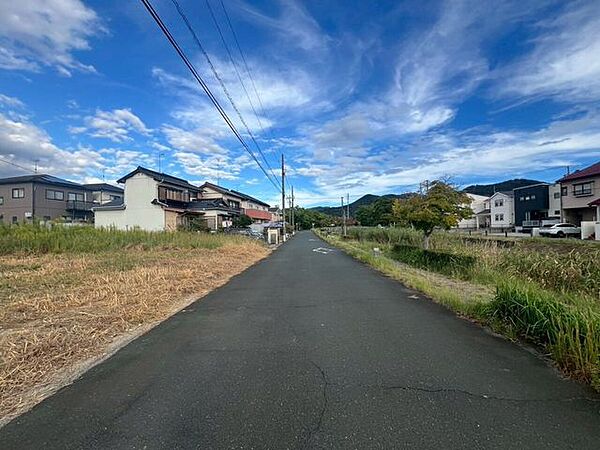 前面道路含む現地写真
