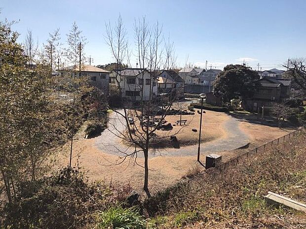 小谷池公園 780m