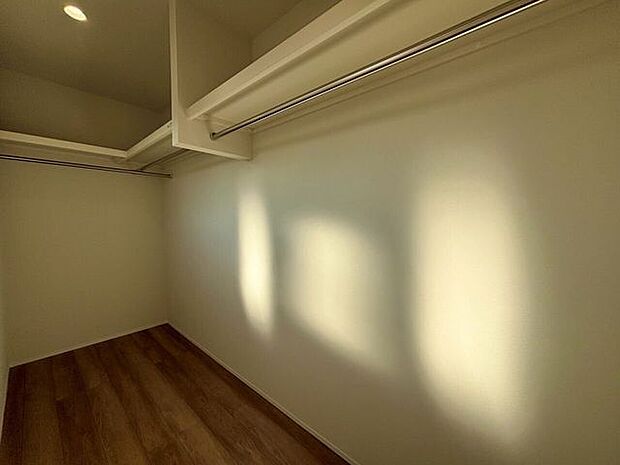 ウォークインクローゼット