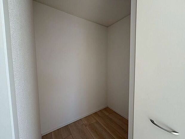 ウォークインクローゼット