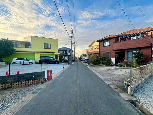 前面道路含む現地写真